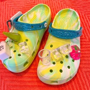 Crocs: limited edition Margaritaville clogs